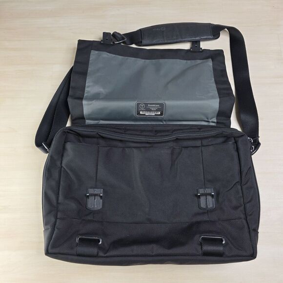 TUMI T-Tech Laptop Flap Brief Messenger Bag Briefcase Crossbody 058627D Black‎ - Picture 6 of 13